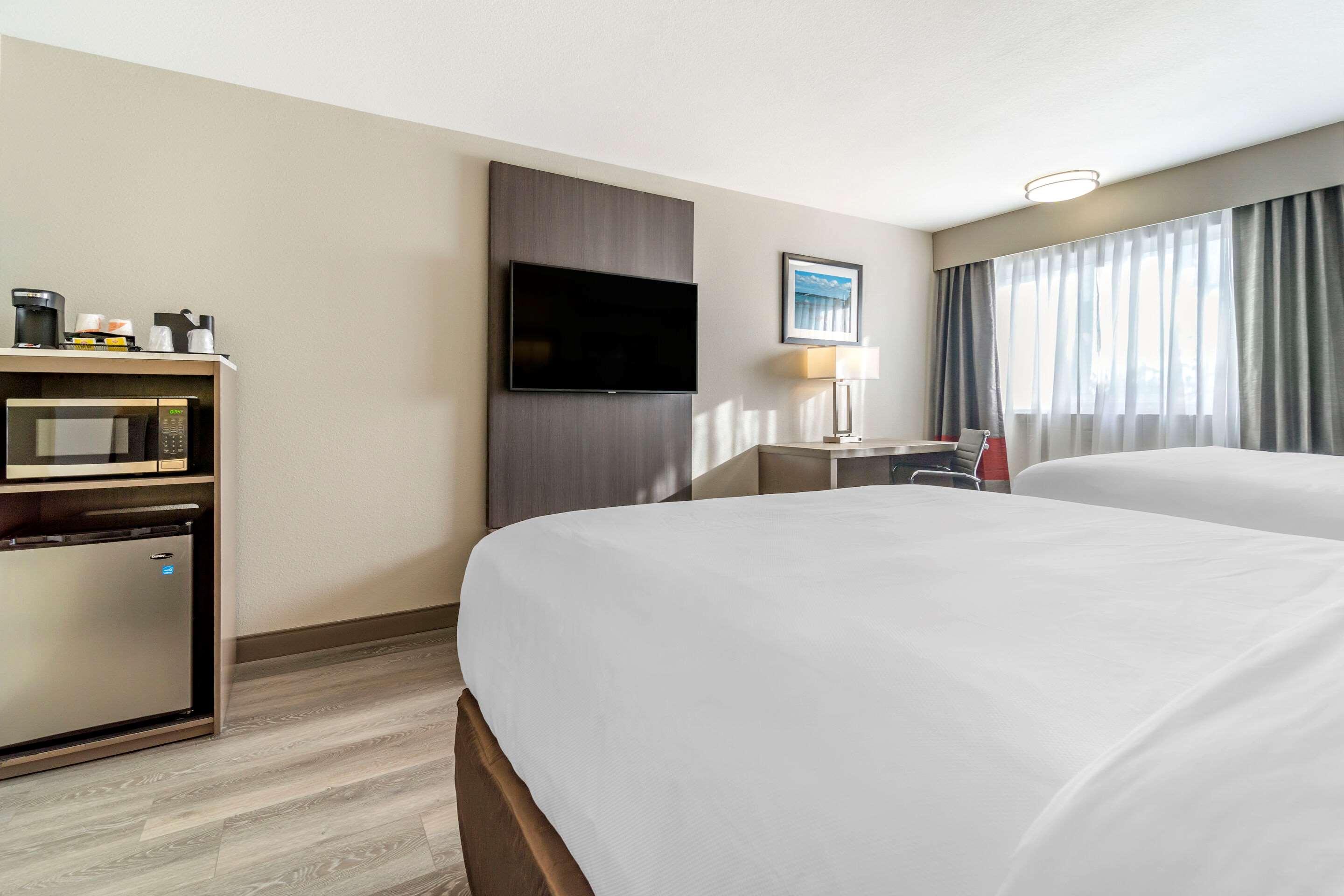 Comfort Inn & Suites Pacific - Auburn Esterno foto