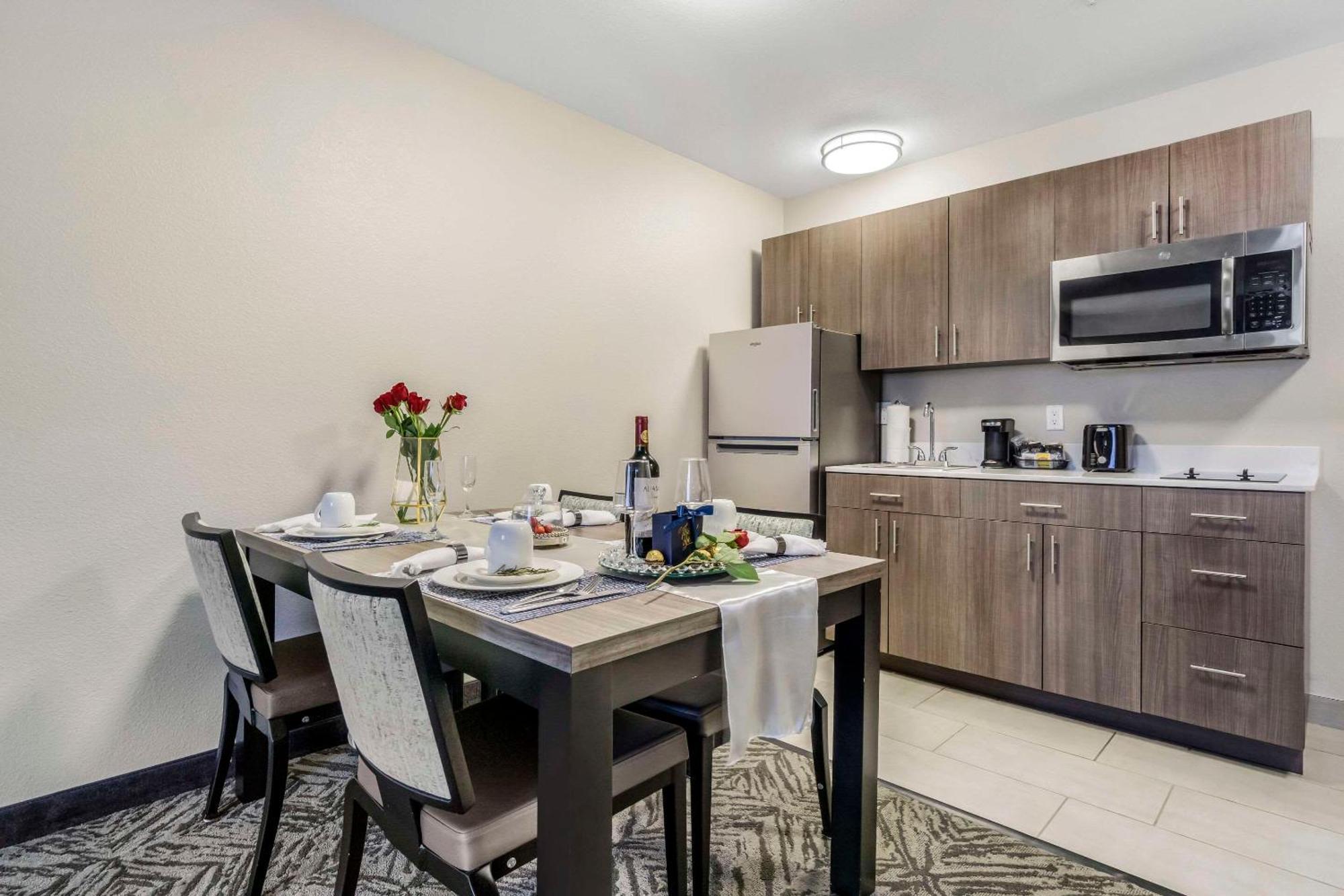 Comfort Inn & Suites Pacific - Auburn Esterno foto